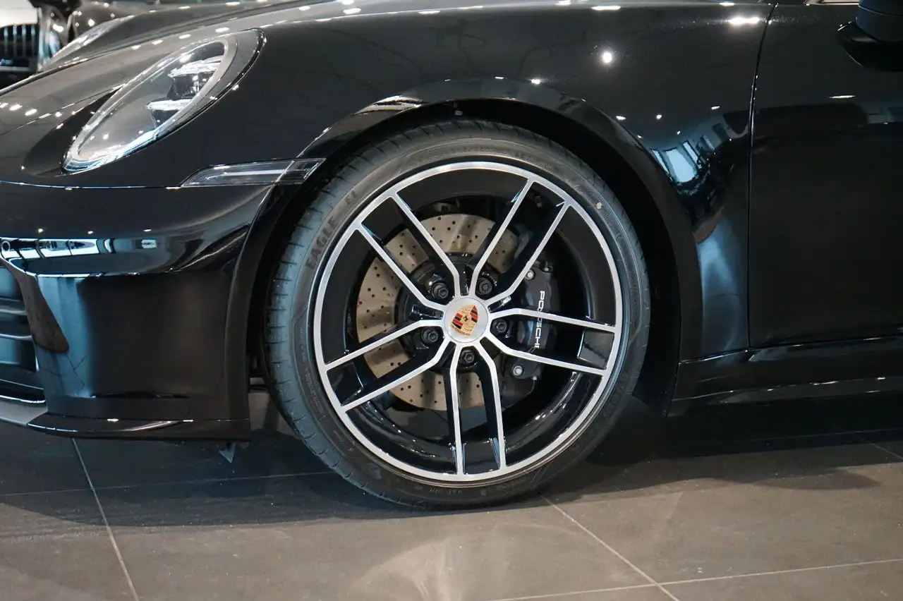 Porsche 992 .2 Carrera Cabrio | SportDesign | HD-Matrix 8