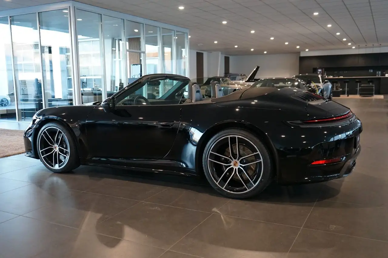 Porsche 992 .2 Carrera Cabrio | SportDesign | HD-Matrix 2