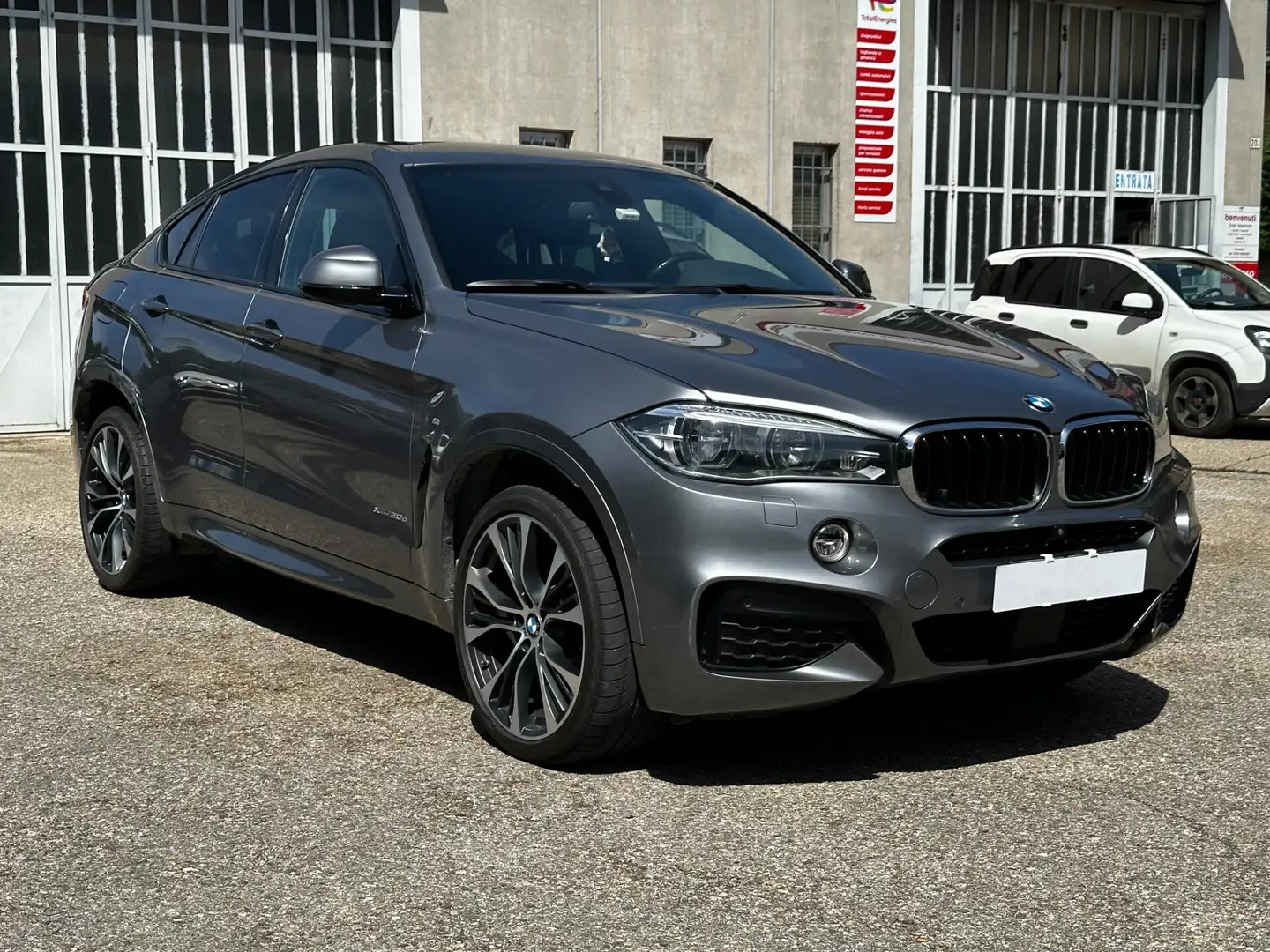 BMW X6 xDrive30d 249CV Msport Grey - 1