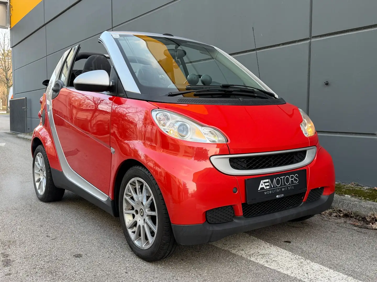 smart forTwo Cabrio*KLIMA*RADIO*ZV*KREDIT MÖGLICH* Grau - 1