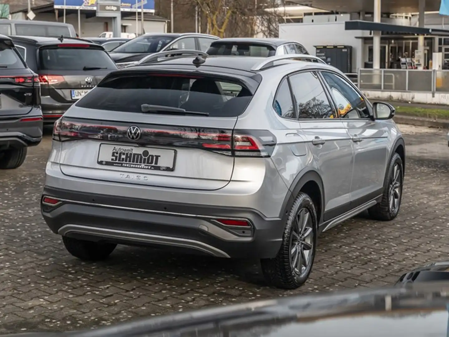 Volkswagen Taigo 1.0 TSI DSG Style ACC LED NAVI KEYLESS Silber - 2