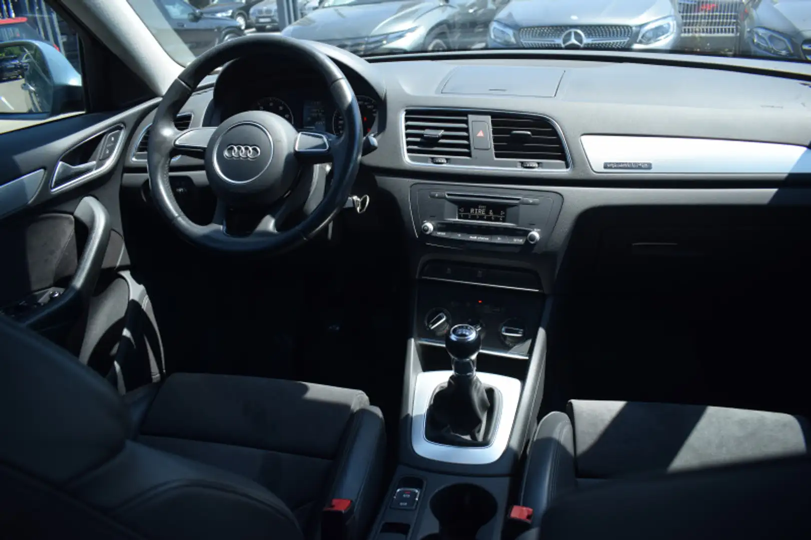 Audi Q3 2.0 TFSI 170CH AMBIENTE QUATTRO Bleu - 2