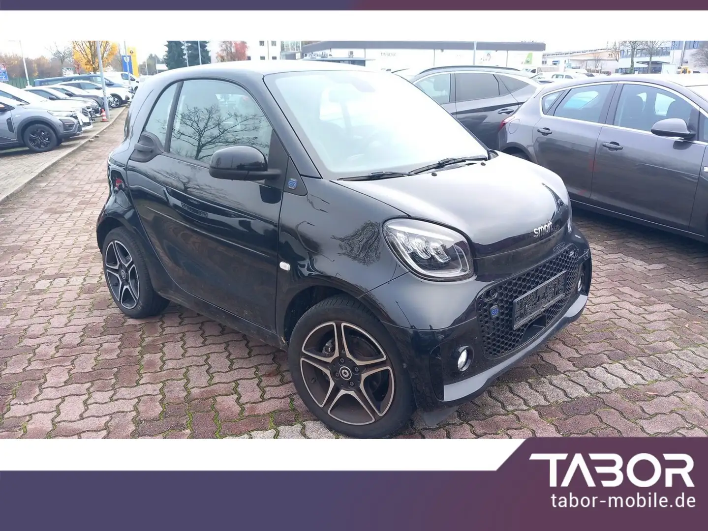 smart forTwo fortwo coupe  prime LED Nav Pano Kam PDC SHZ Schwarz - 2