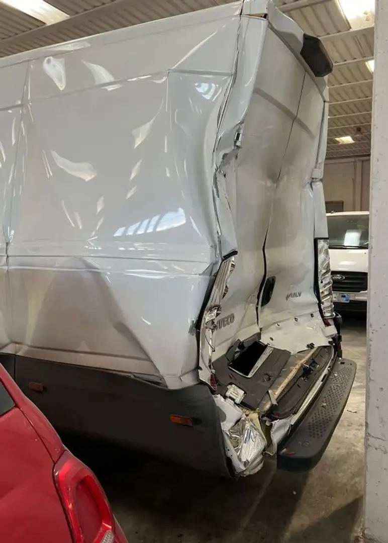 Iveco Daily 35S16V 2.3 HPT PLM-TM Furgone *PREZZO+IVA* Bianco - 2
