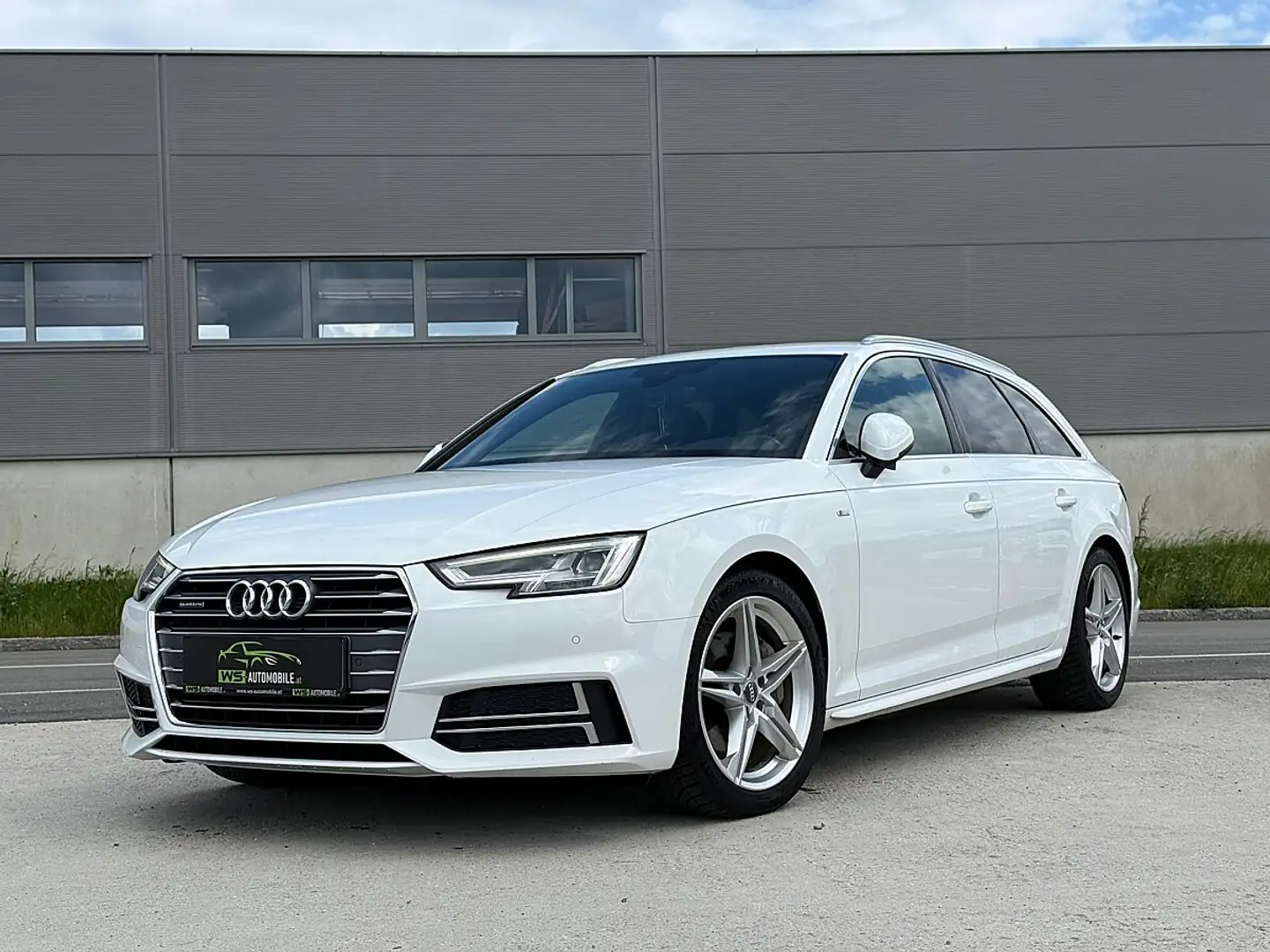 Audi A4 Avant 2,0 TDI quattro Sport S-tronic S-line Weiß - 1