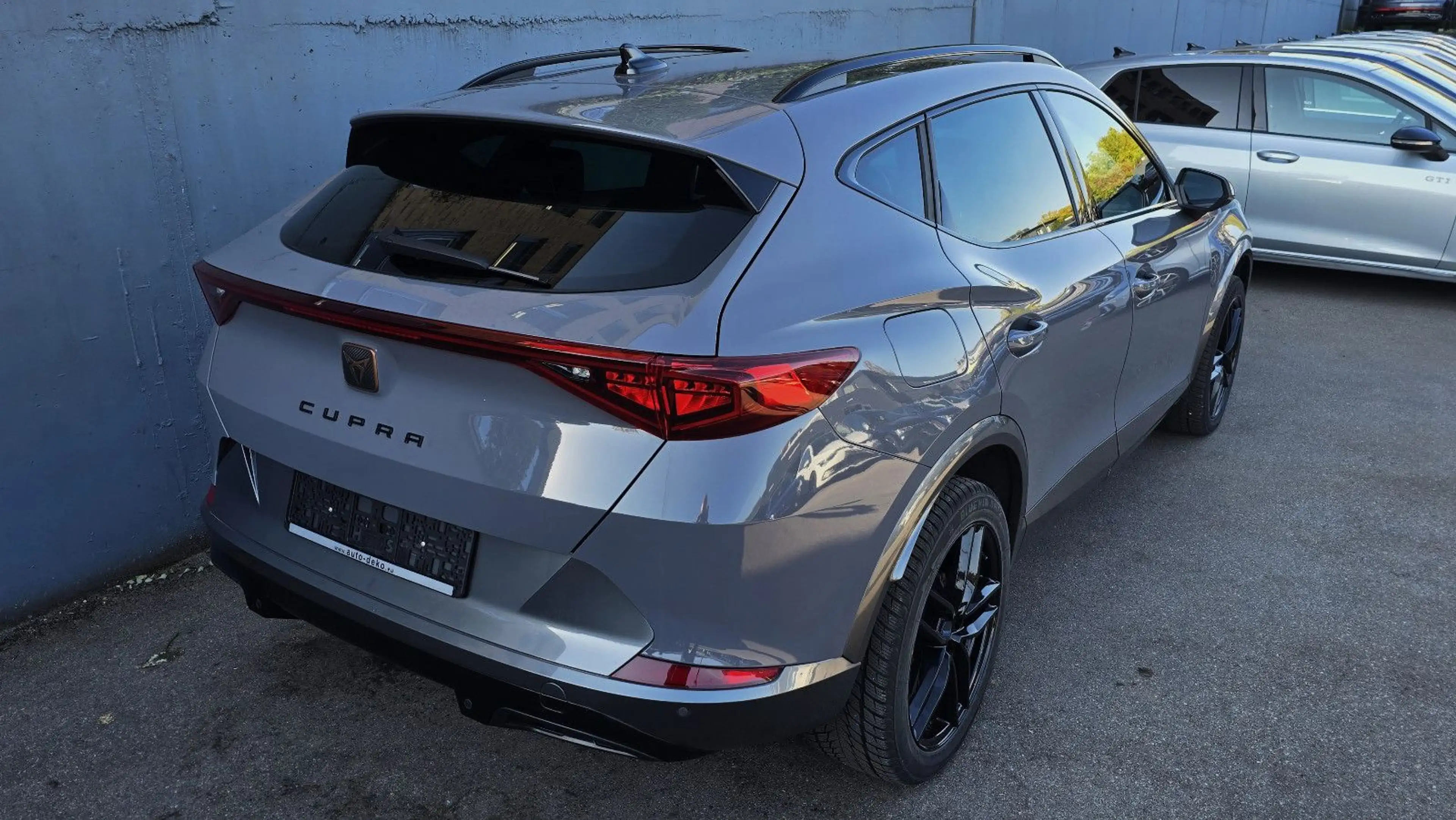 CUPRA Formentor 1.5 TSI DSG Virtual/ACC/Key-less/Kamer — photo 3