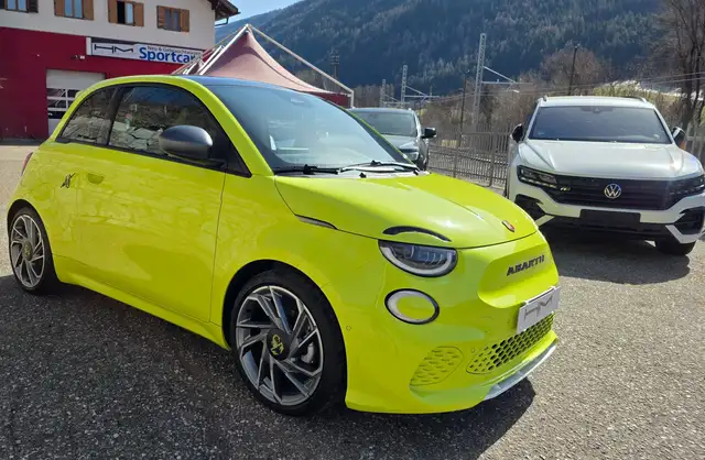 Abarth 500 500e 47 kWh Scorpionissima - Tetto panorama/18"