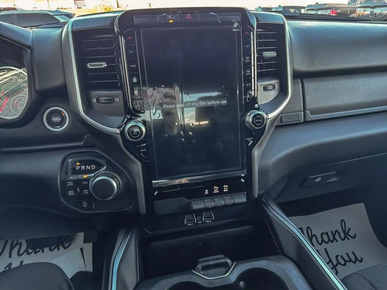 RAM 1500 снимка RAM 1500