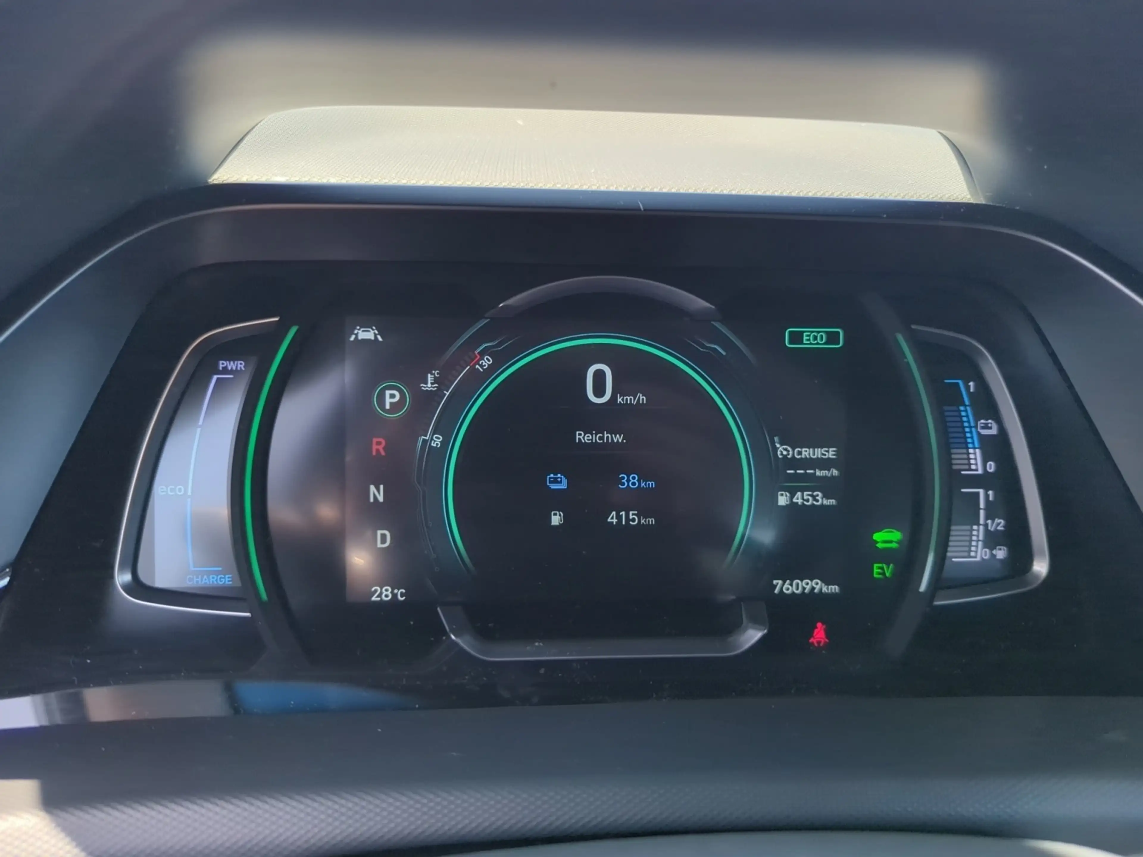 Hyundai IONIQ PHEV Plug-In Hybrid DCT APP*GRA*ACC*PDC*SHZ*RFK — photo 13