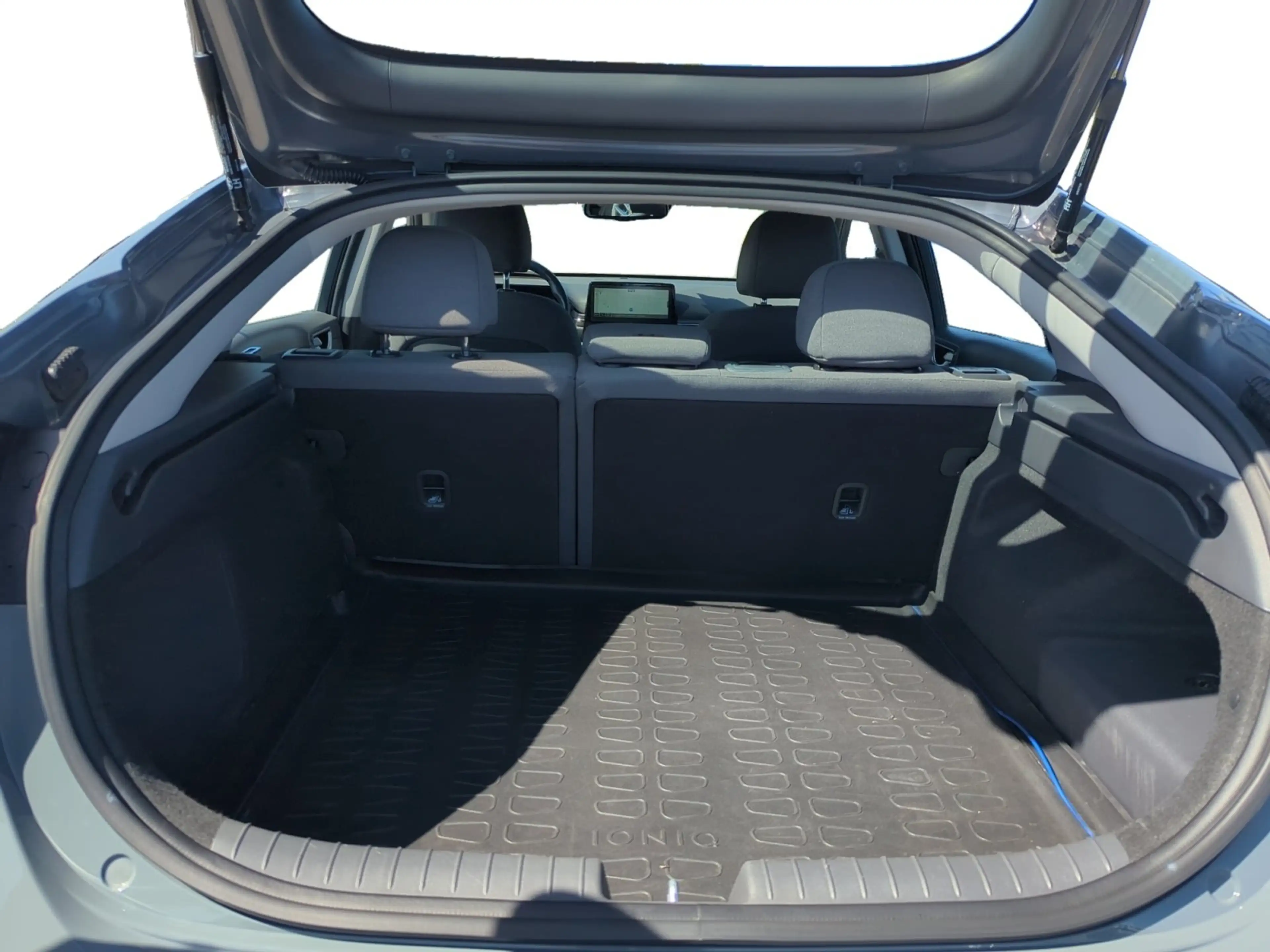 Hyundai IONIQ PHEV Plug-In Hybrid DCT APP*GRA*ACC*PDC*SHZ*RFK — photo 6