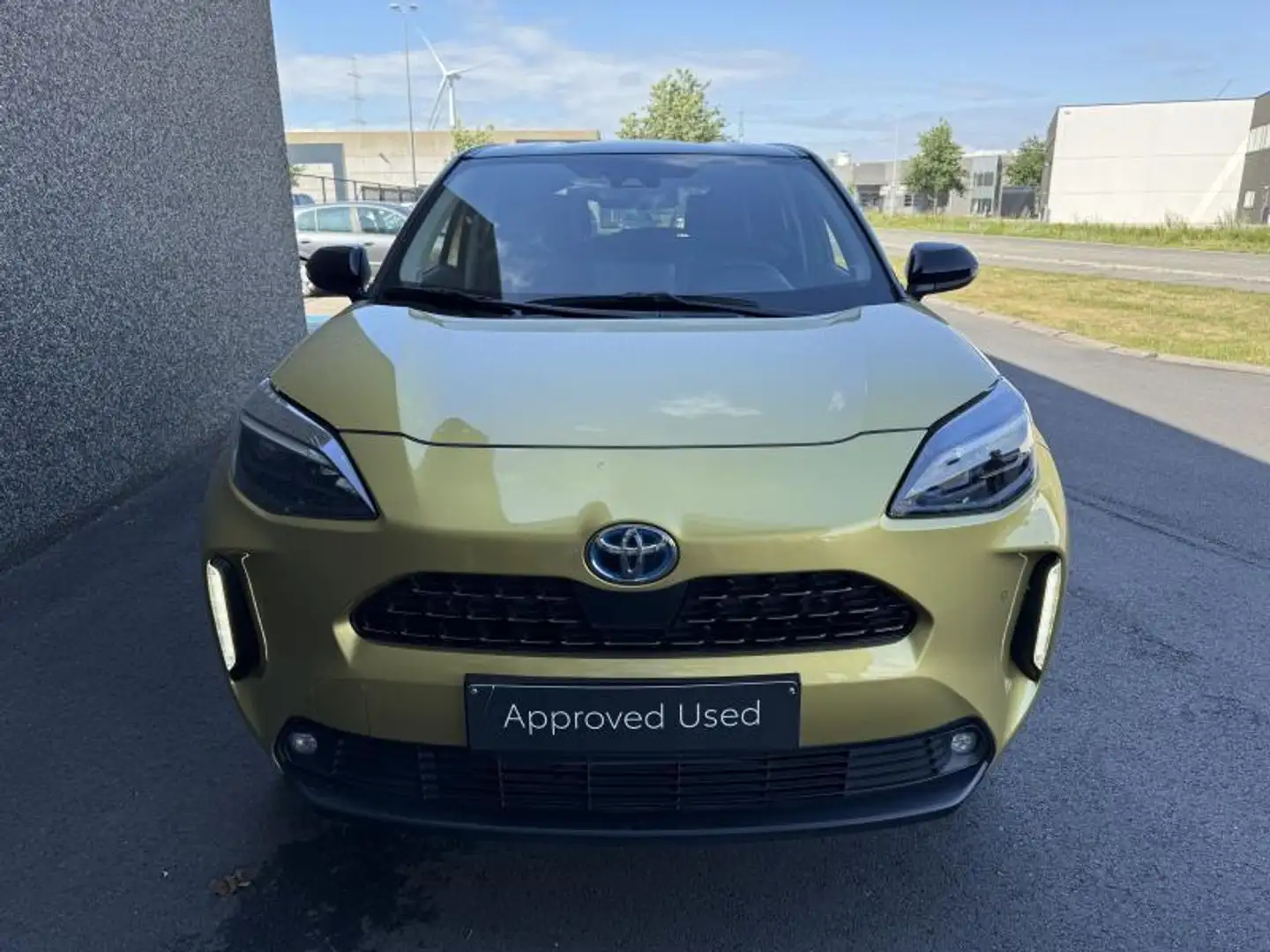 Toyota Yaris Cross 1.5 Hybrid Elegant Goud - 2