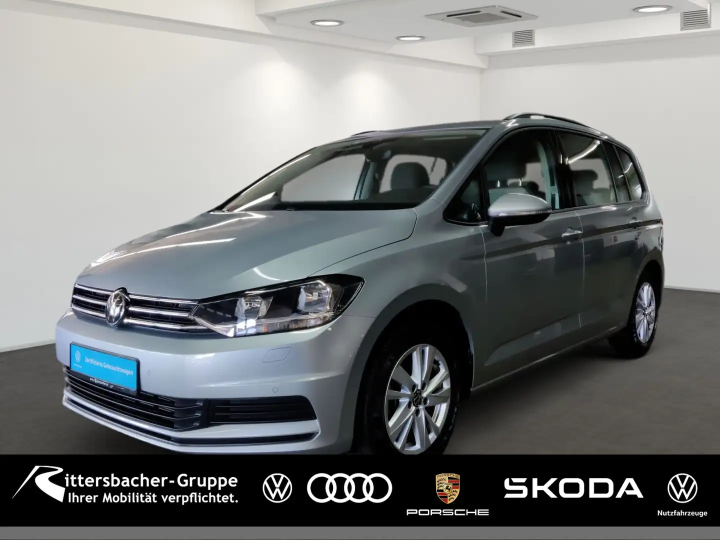 Volkswagen Touran 1.5 TSI Comfortline Gris - 1