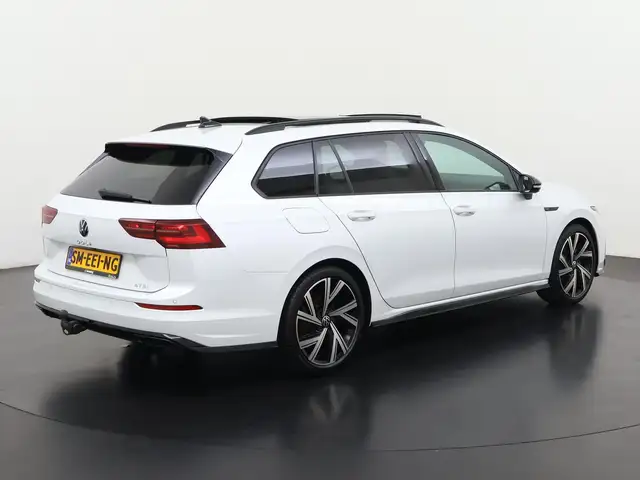 Volkswagen Golf view 5