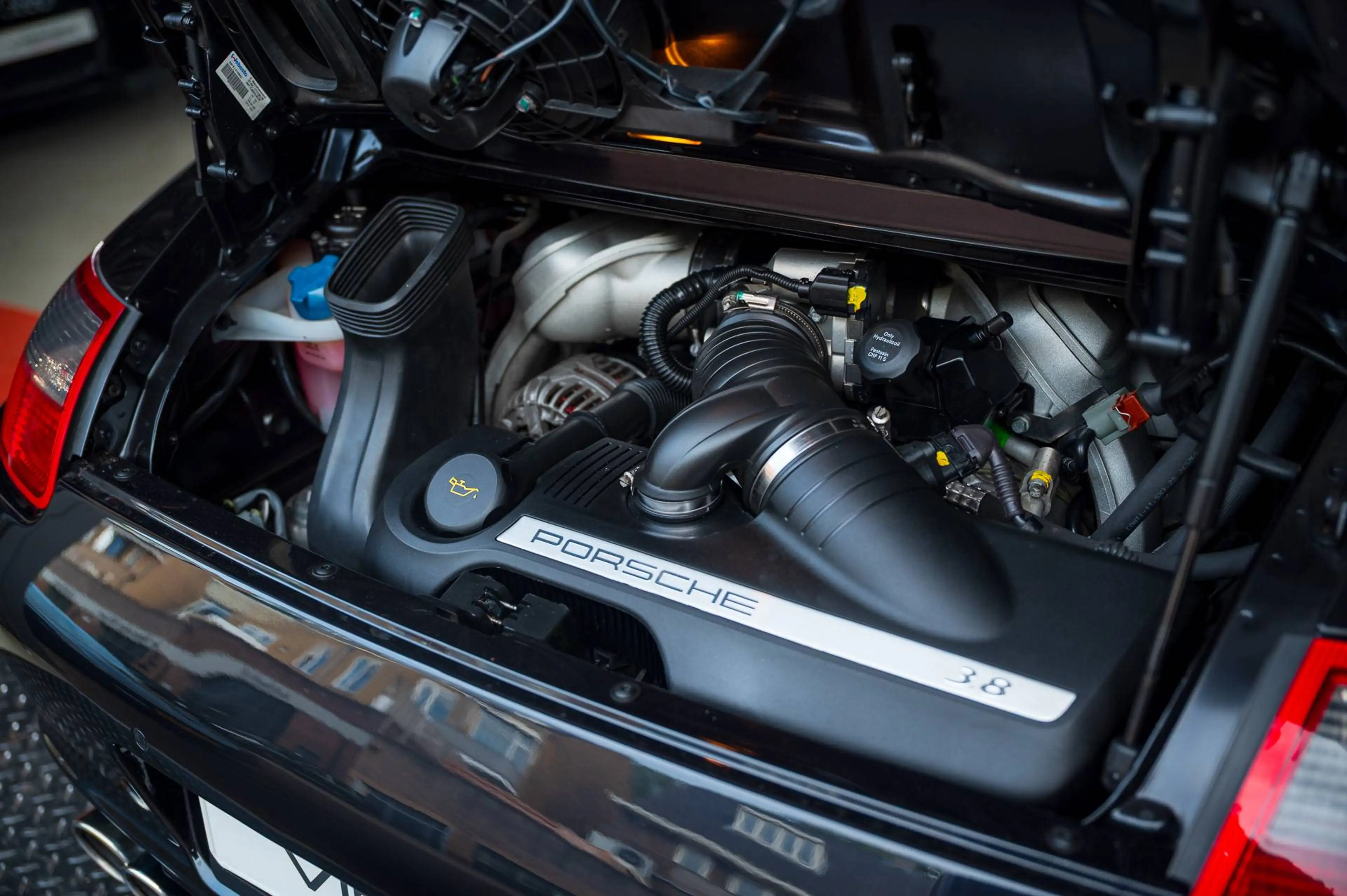 Porsche 997 3.8 Carrera S Cabriolet Handgeschakeld Basaltschwarz-metallic — photo 15