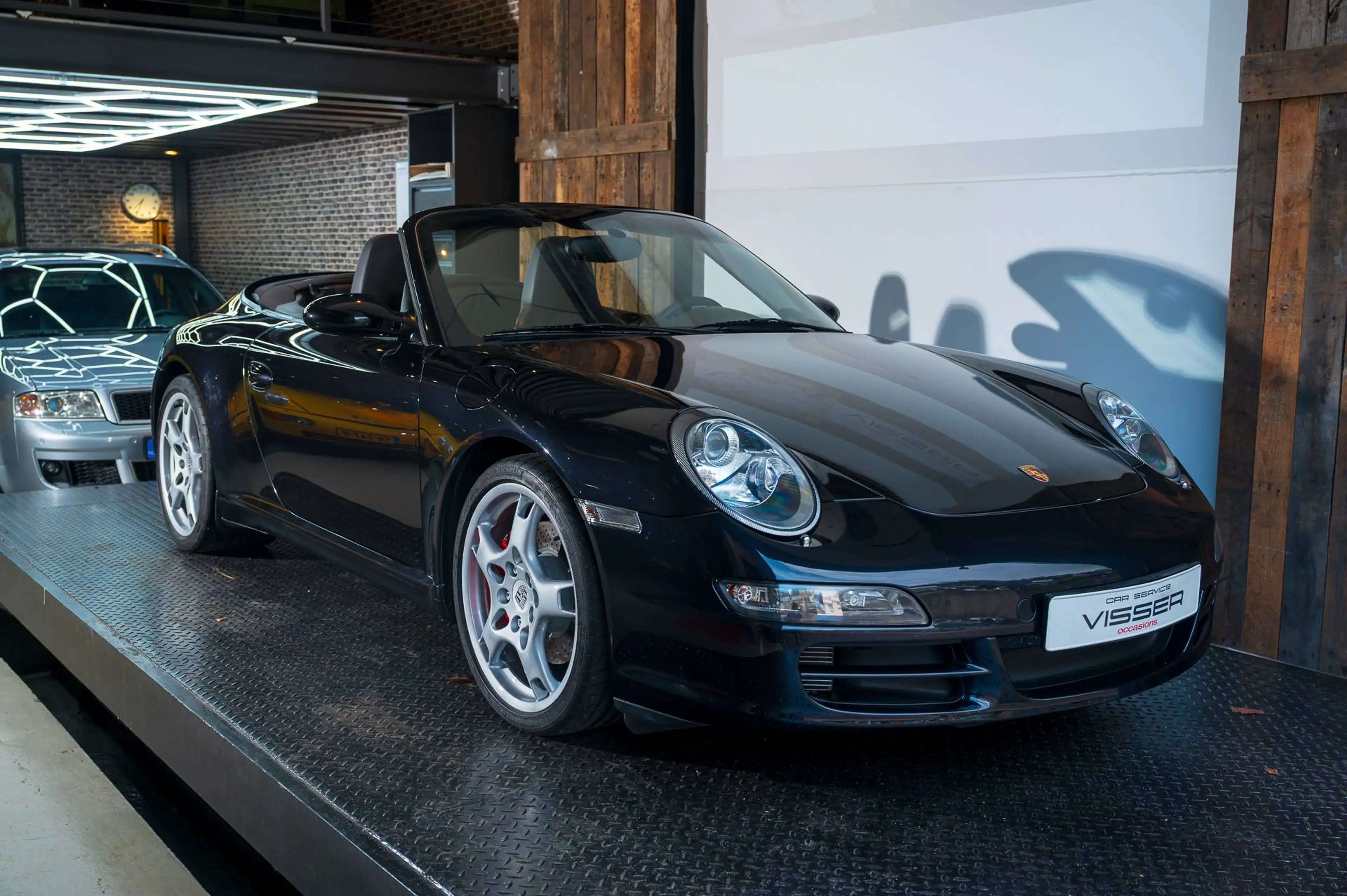 Porsche 997 3.8 Carrera S Cabriolet Handgeschakeld Basaltschwarz-metallic — photo 8