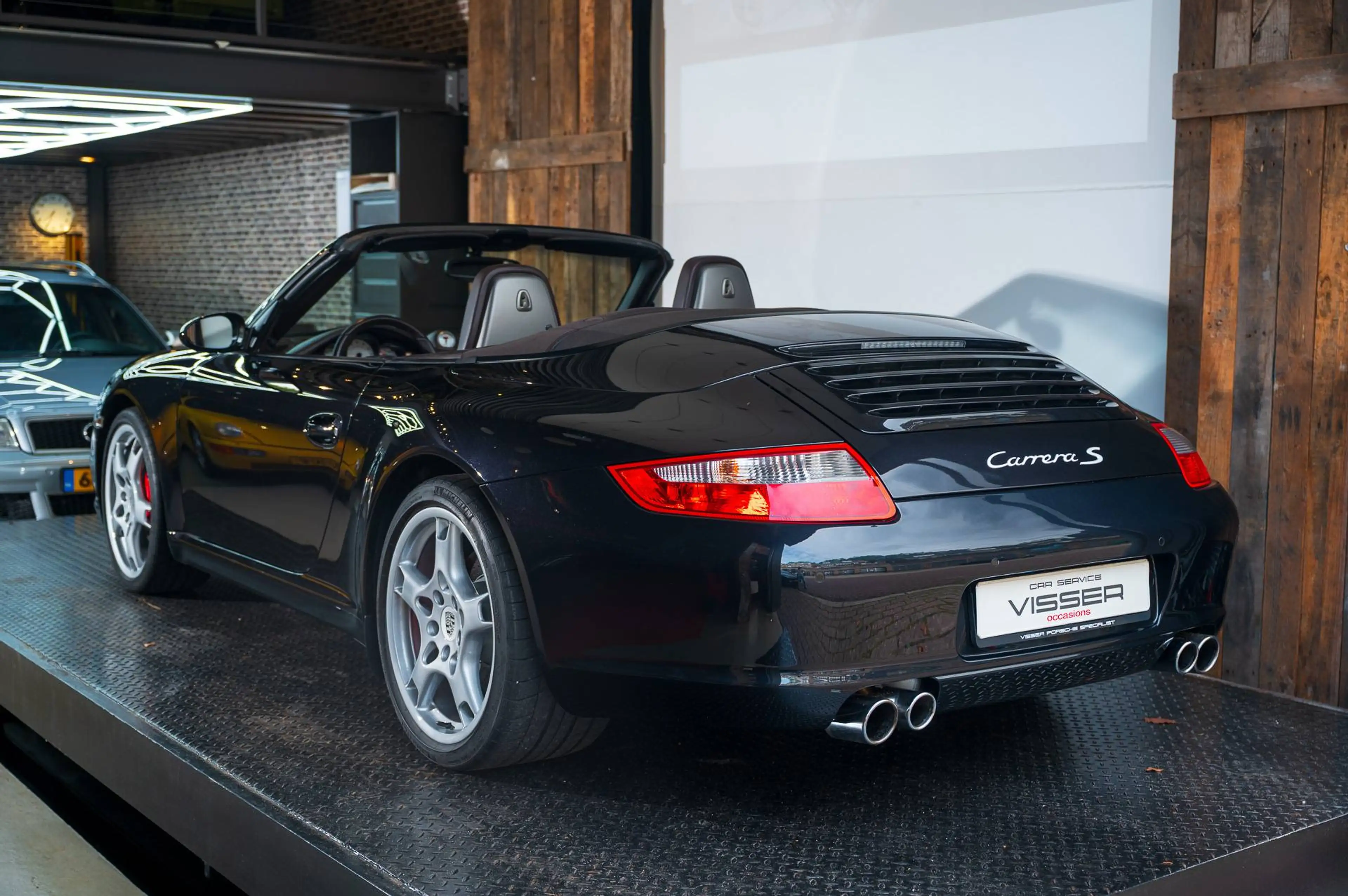 Porsche 997 3.8 Carrera S Cabriolet Handgeschakeld Basaltschwarz-metallic — photo 12