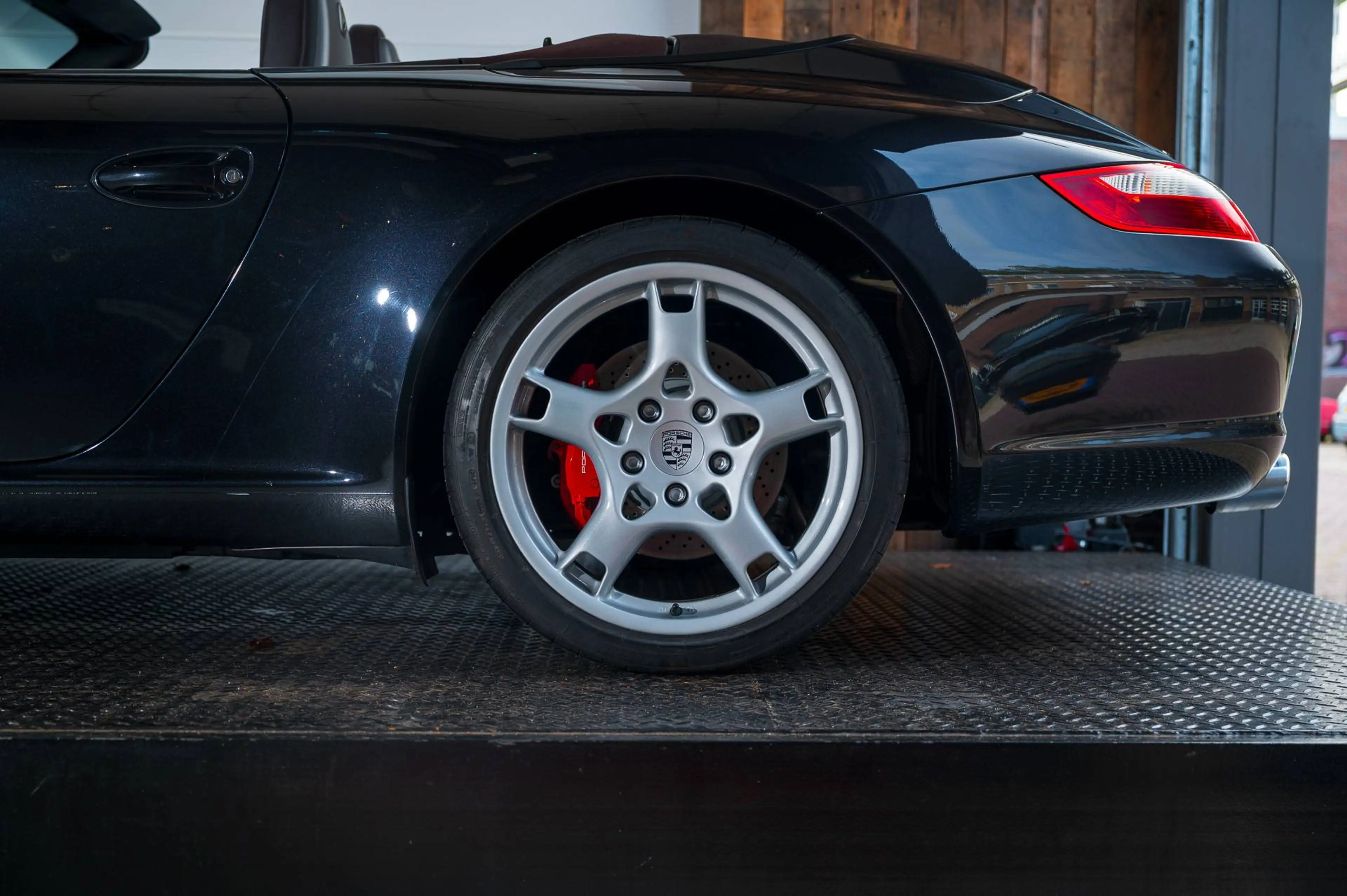 Porsche 997 3.8 Carrera S Cabriolet Handgeschakeld Basaltschwarz-metallic — photo 7