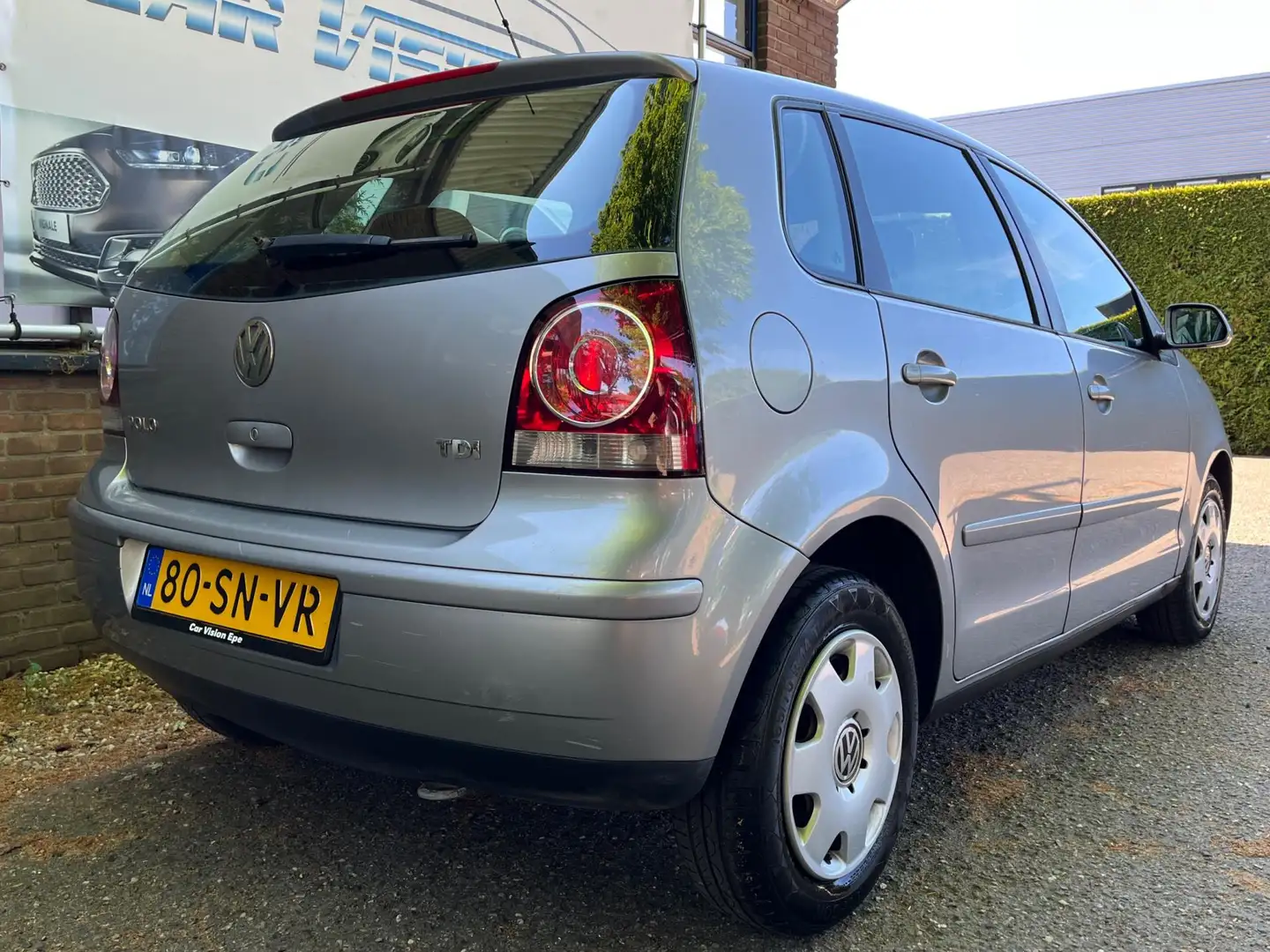 Volkswagen Polo 1.4 TDI Optive|Airco|5-deurs| Grijs - 2