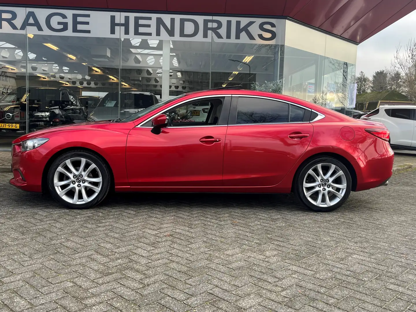 Mazda 6 2.0 HP GT-M | Schuifdak | Leder | Trekhaak | Camer Rouge - 2