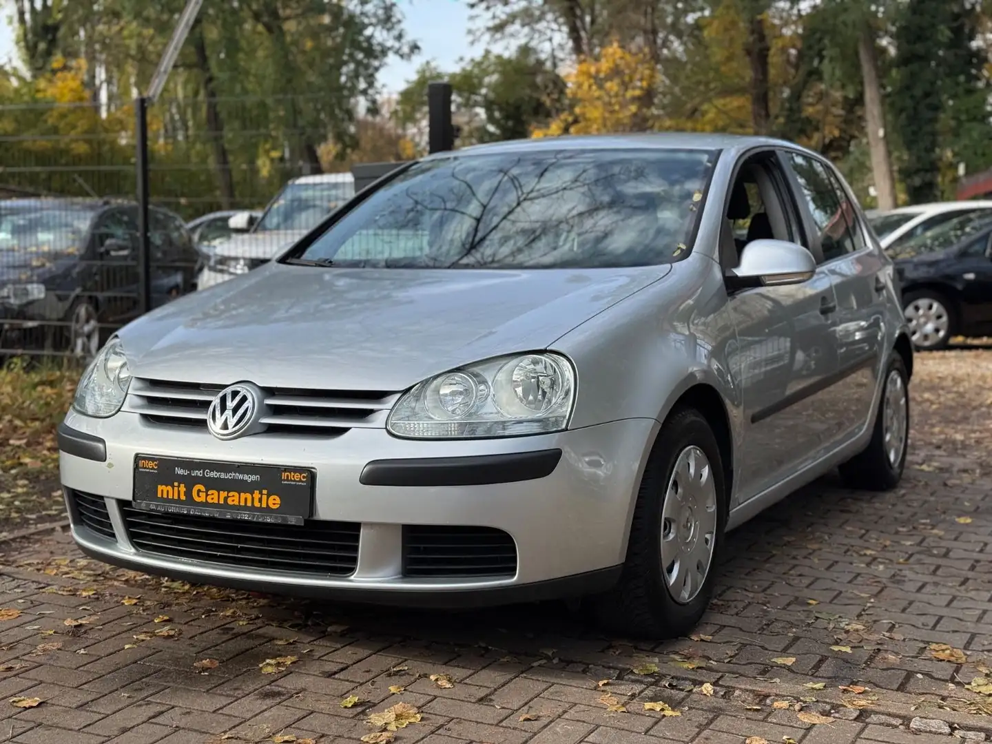 Volkswagen Golf 1.6 Automatik Tüv & Service Kamera CarPlay Argent - 2