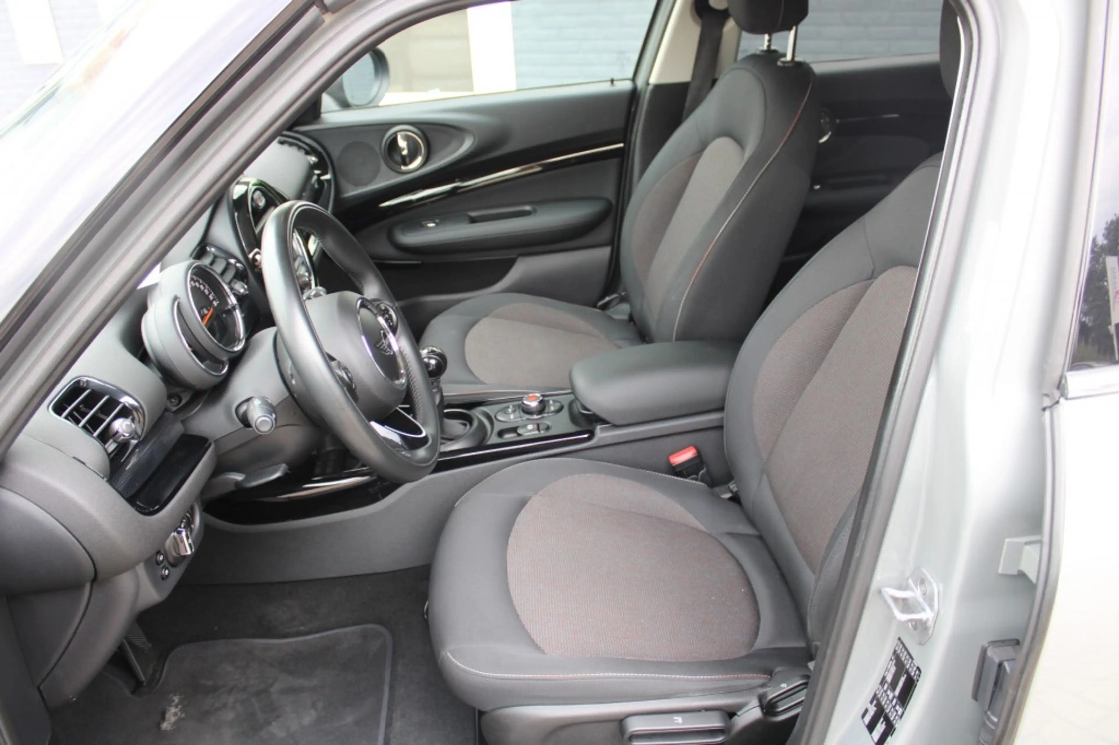 MINI Cooper Clubman 1.5 ONE Pepper Serious Buss. Climate Cruise Blackl — photo 11