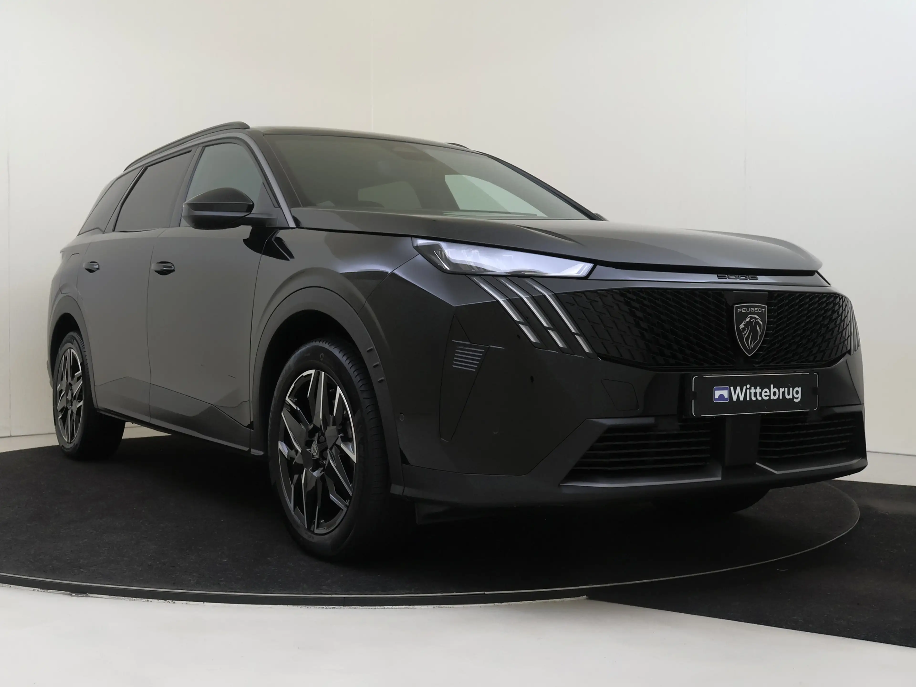 Peugeot 5008 1.2 Hybrid 136 Allure 7p | Pack Vision en Drive As — photo 3