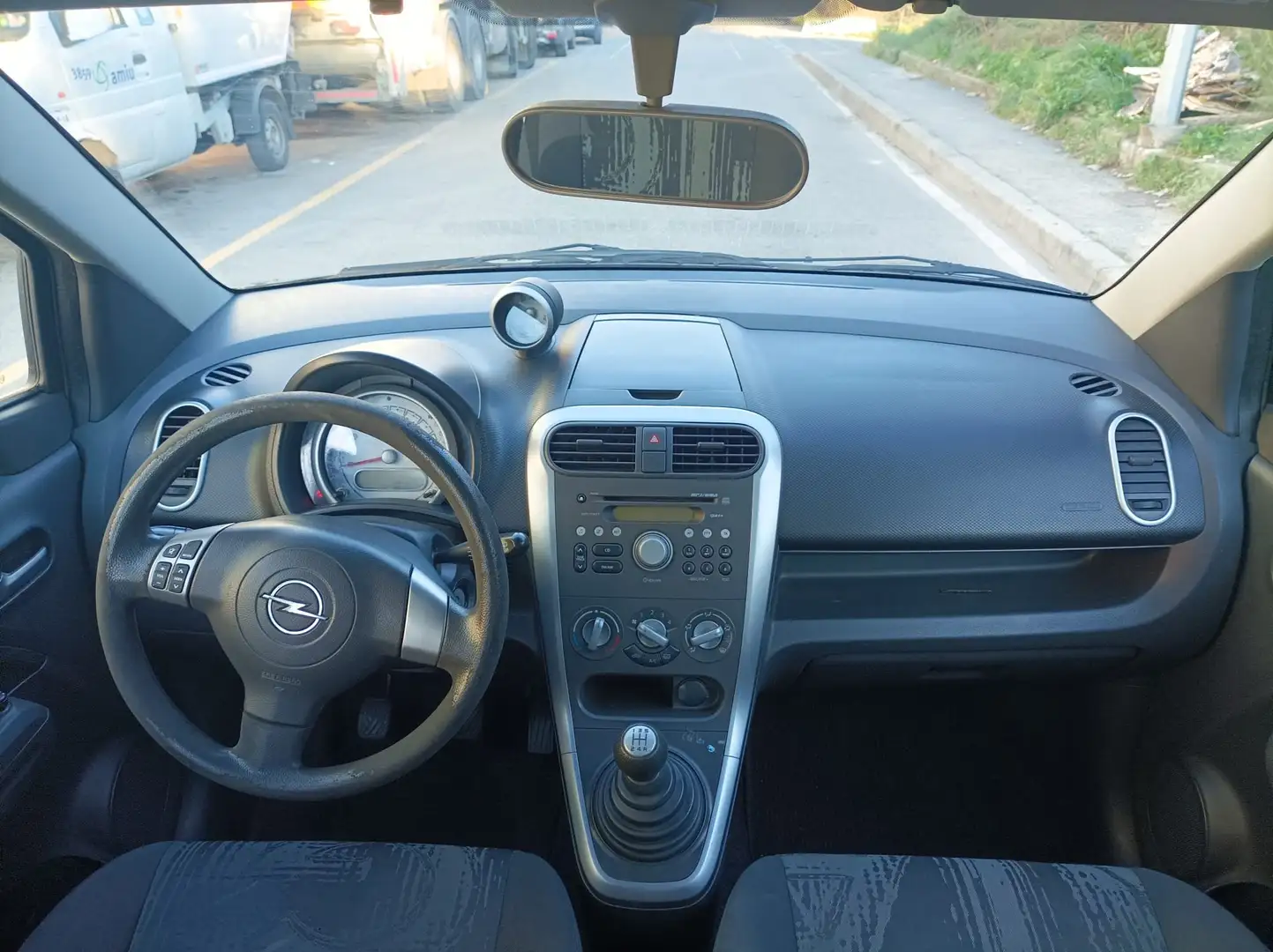 Opel Agila Agila II 2008 1.2 Enjoy 94cv Gris - 2