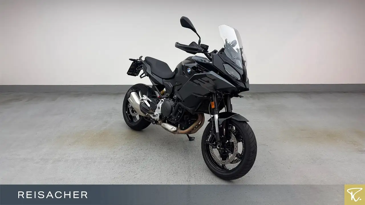 BMW F 900 XR