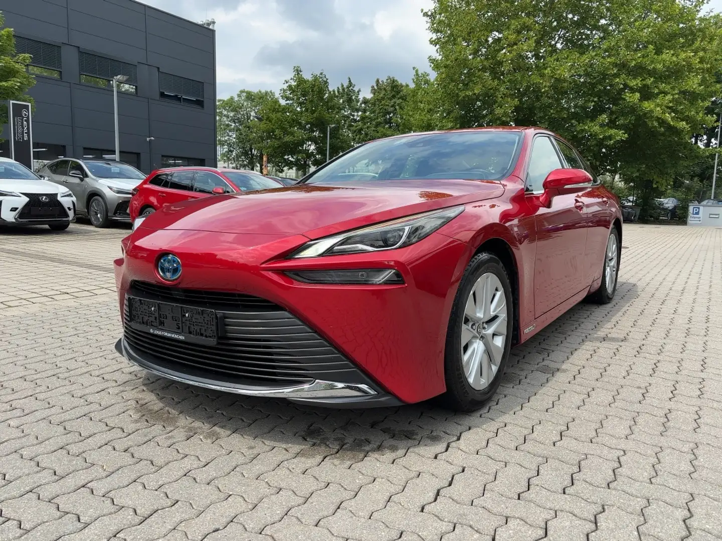 Toyota Mirai Executive 360 SpurW LM LED KeyLess Leder Rosso - 1