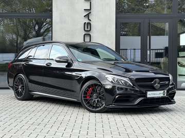 AMG 63 S *Pano*Perf Seats*Burmester*Carbon*Keyless*HeadUp*FULL HISTORY*FULL OPTION*