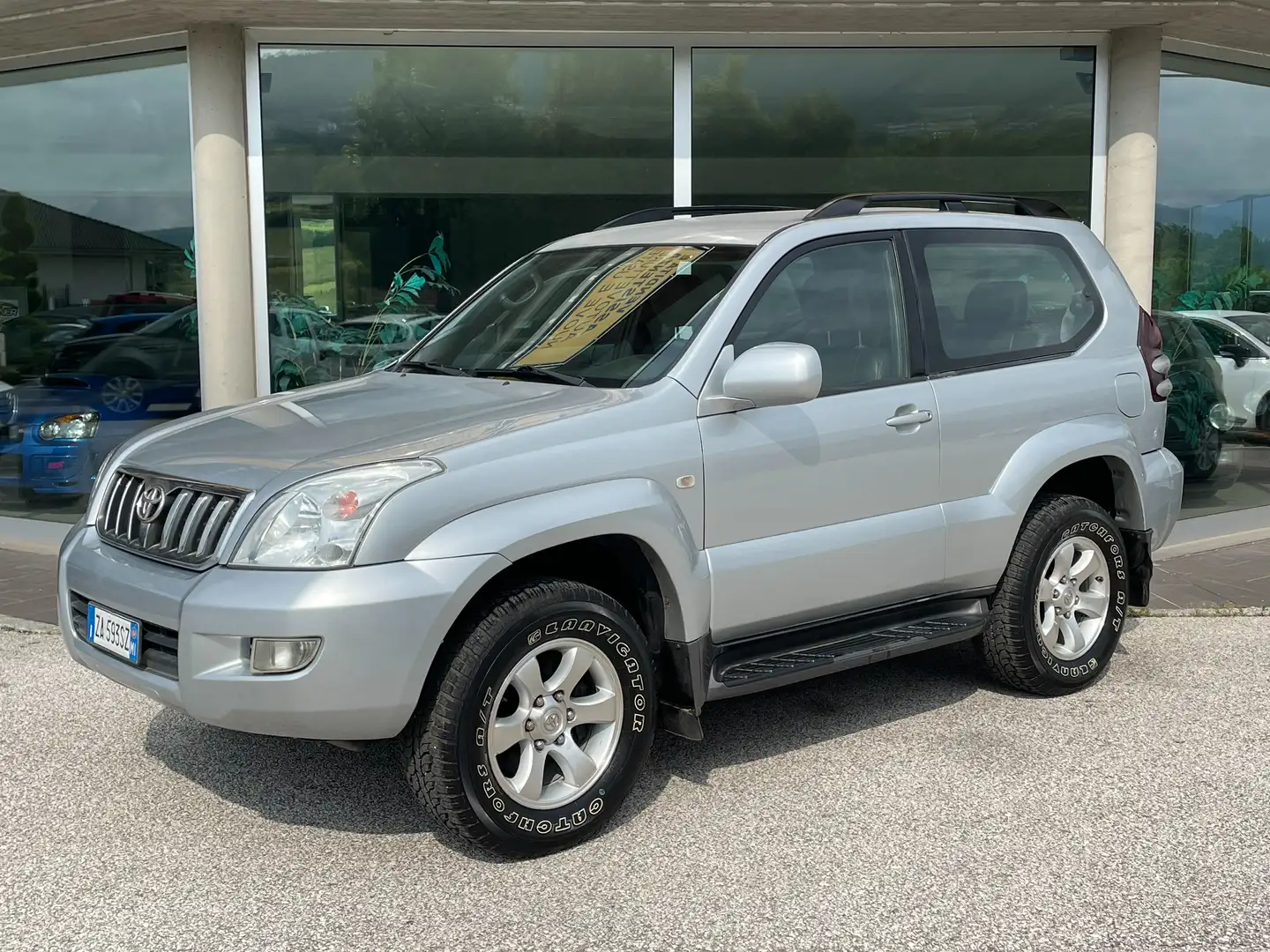 Toyota Land Cruiser kdj125 3p 3.0 d4-d Sol "MANUALE" GANCIO Szary - 1