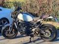 Yamaha XSR 900 Argent - thumbnail 4