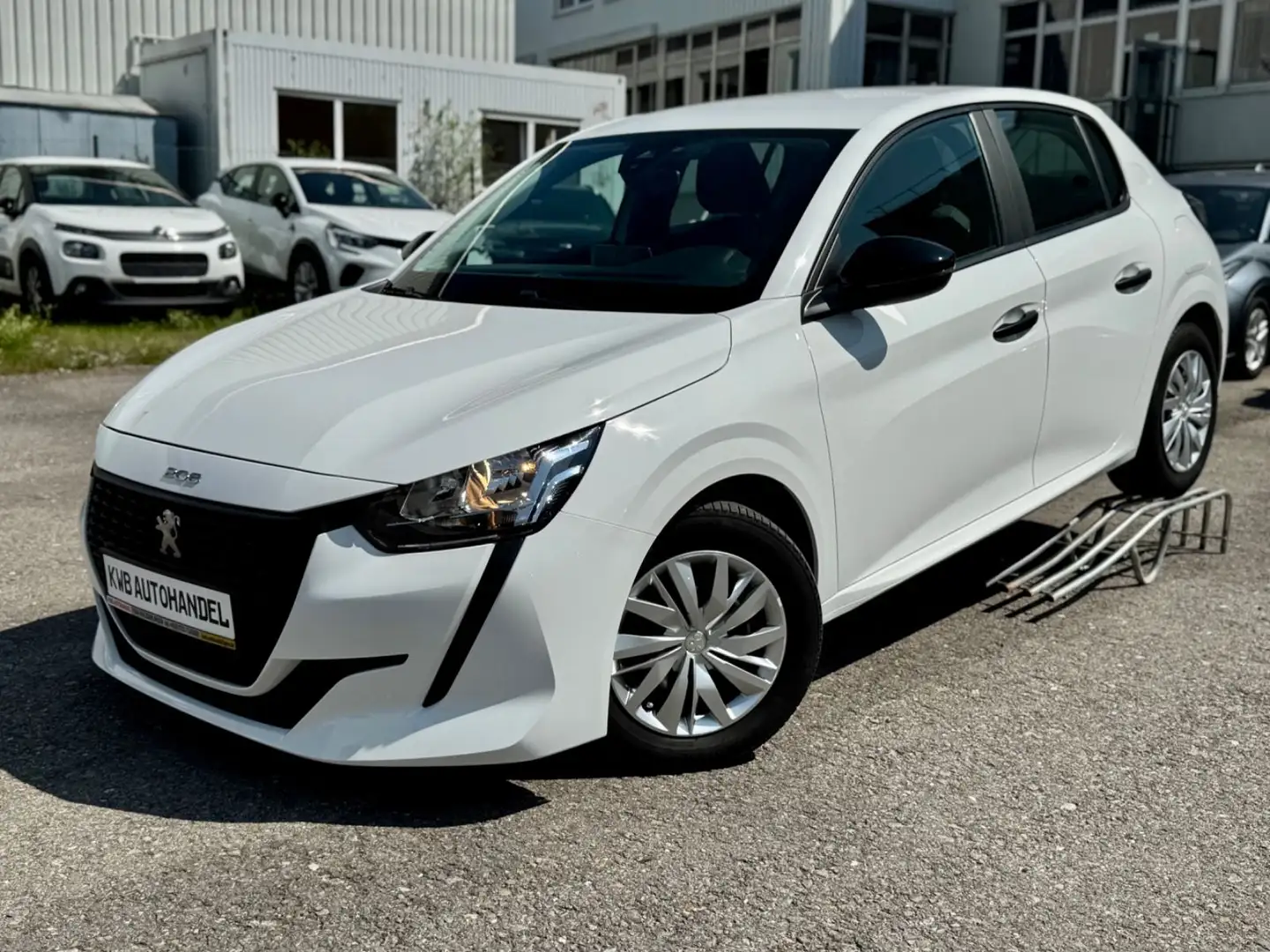 Peugeot 208 1.2 PureTech 75ps S&S Premium Sportsitze Weiß - 1