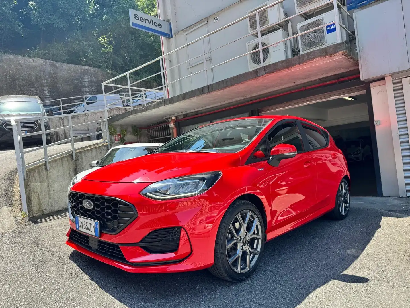 Ford Fiesta Fiesta VII 2022 5p1.0 h ST-Line X 125cv Rosso - 2