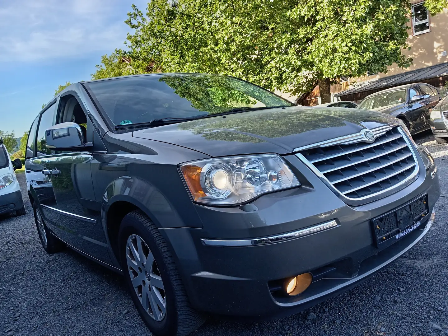 Chrysler Grand Voyager 2.8 CRD Limited 7 Sitze Bruin - 2