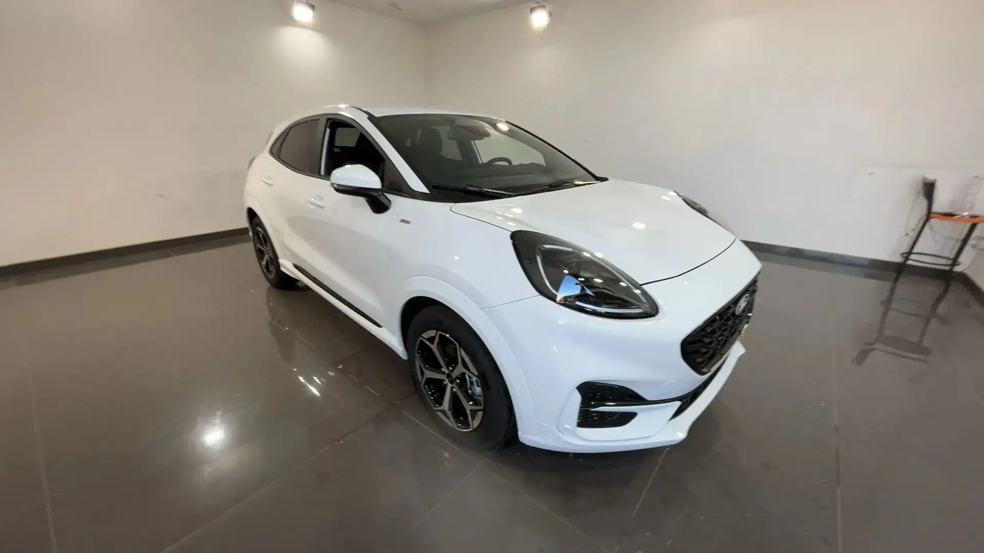 Ford Puma Puma 1.0 ecoboost h ST-Line125cv Bianco - 1