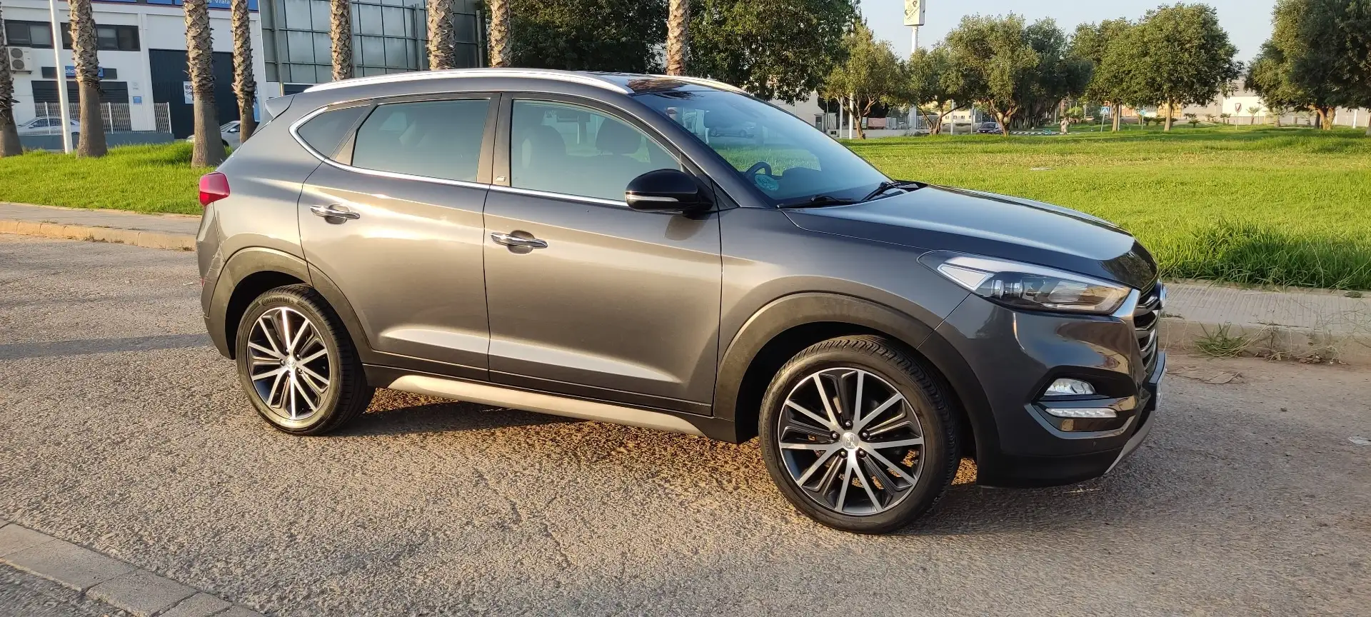 Hyundai TUCSON 1.7CRDI BD GO 4x2 DCT - 2