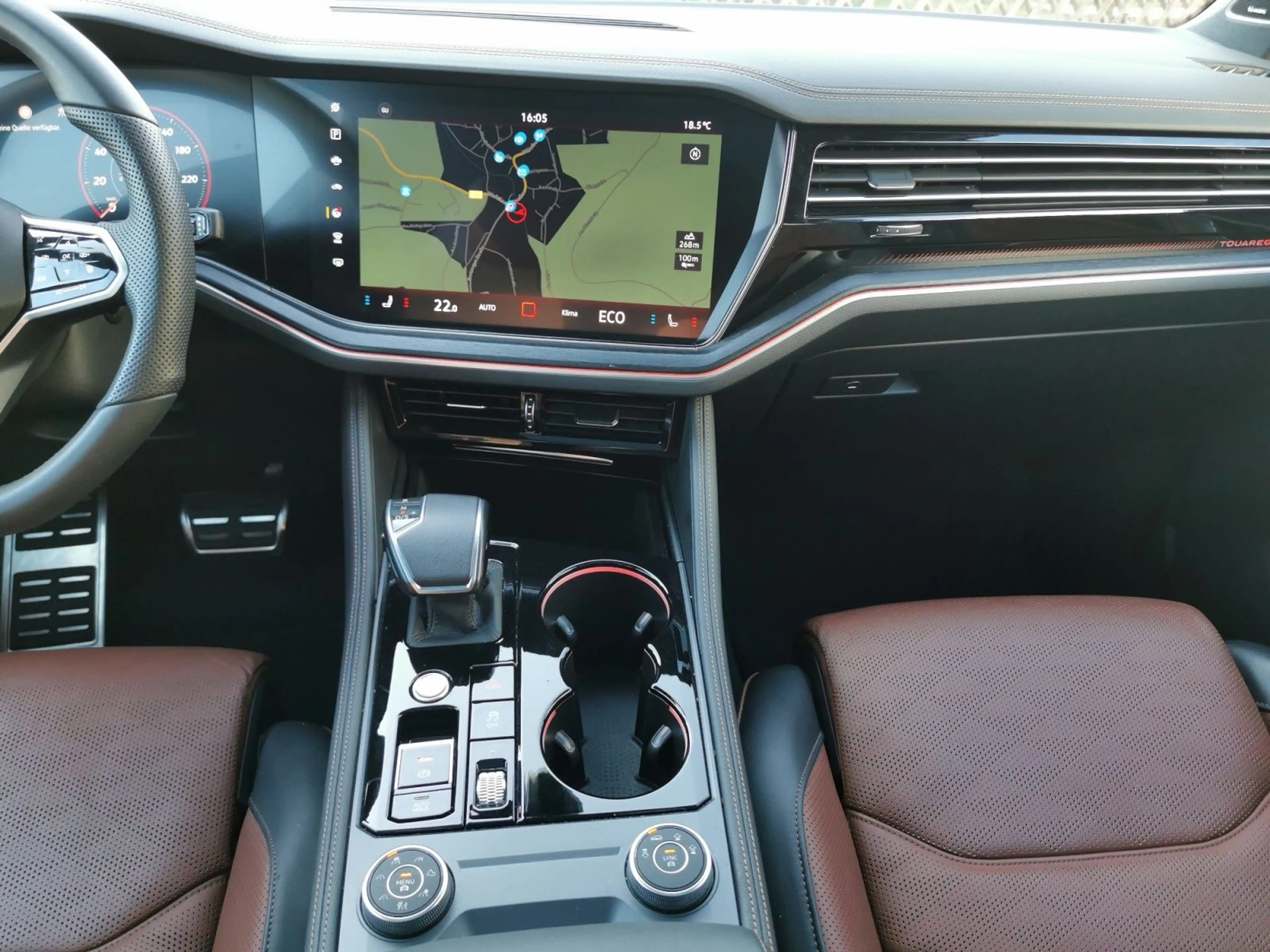 Volkswagen Touareg 3.0 TSI 250 kW 4Motion R-Line — photo 11