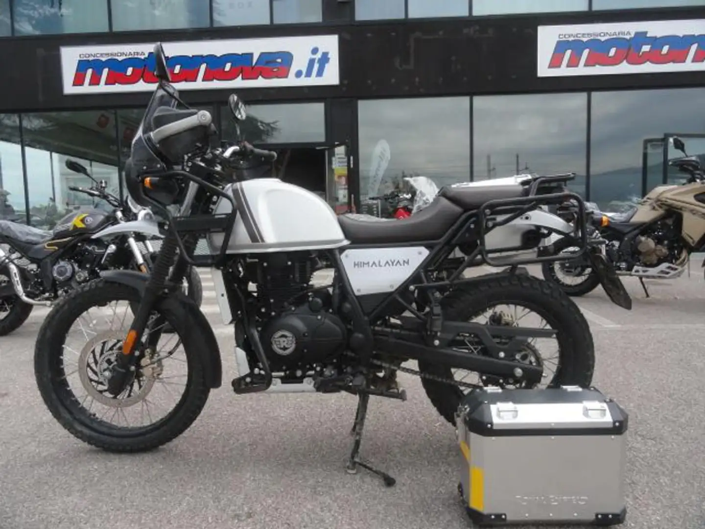 Royal Enfield Himalayan HIMALAYAN 411 Gris - 1