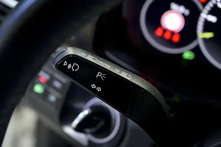 Porsche Cayenne Coupé E-Hybrid 3.0 2022, foto 25