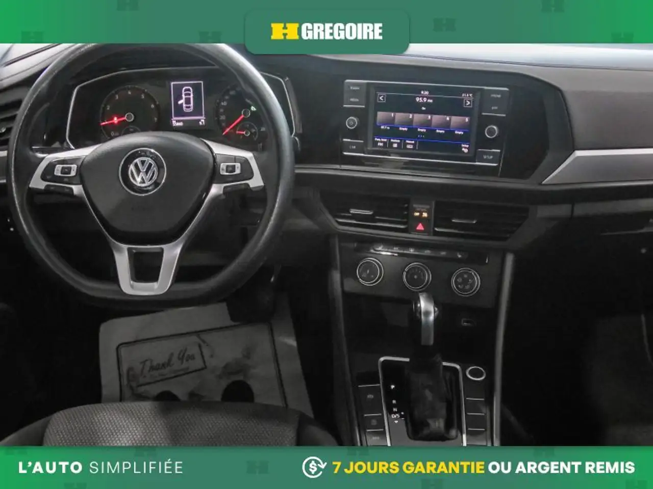 Volkswagen Jetta снимка Volkswagen Jetta