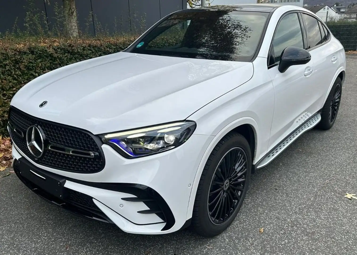 Mercedes-Benz GLC 300 Coupé 300de 4Matic Blanc - 1