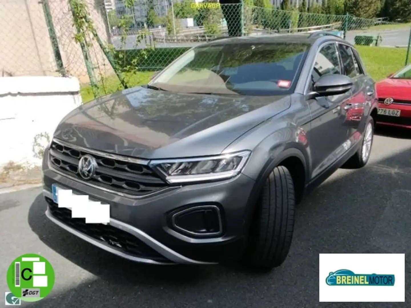 Volkswagen T-Roc 1.5 TSI Advance DSG7 Gris - 1