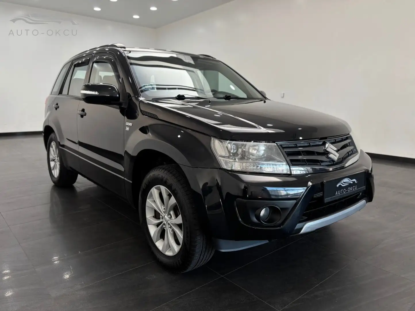 Suzuki Grand Vitara 1.9 DDIS X 30 /KLIMAA /ALLRAD /STZH Noir - 2