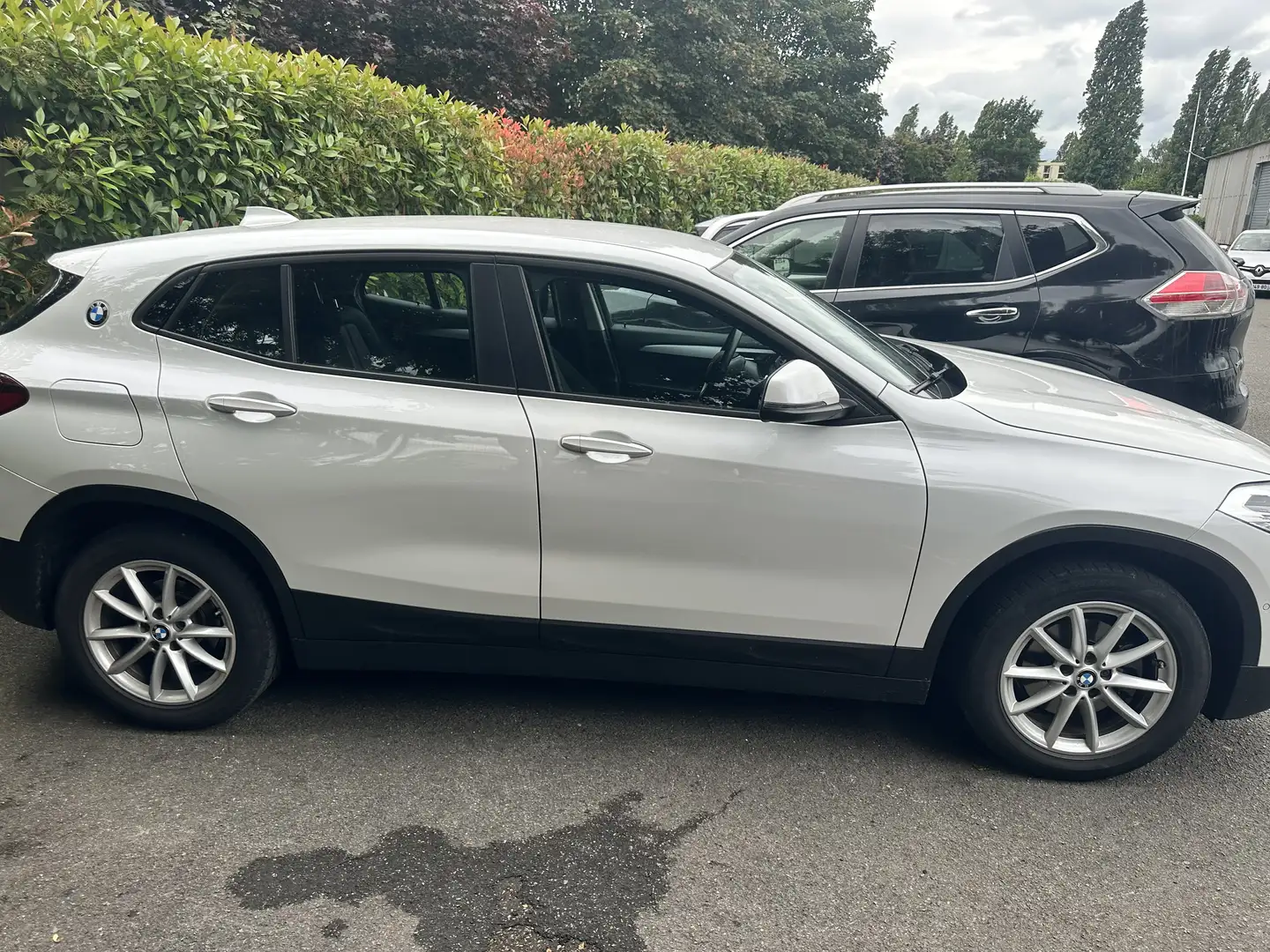 BMW X2 X2 sDrive 18i 140 ch DKG7 Lounge Blanc - 2