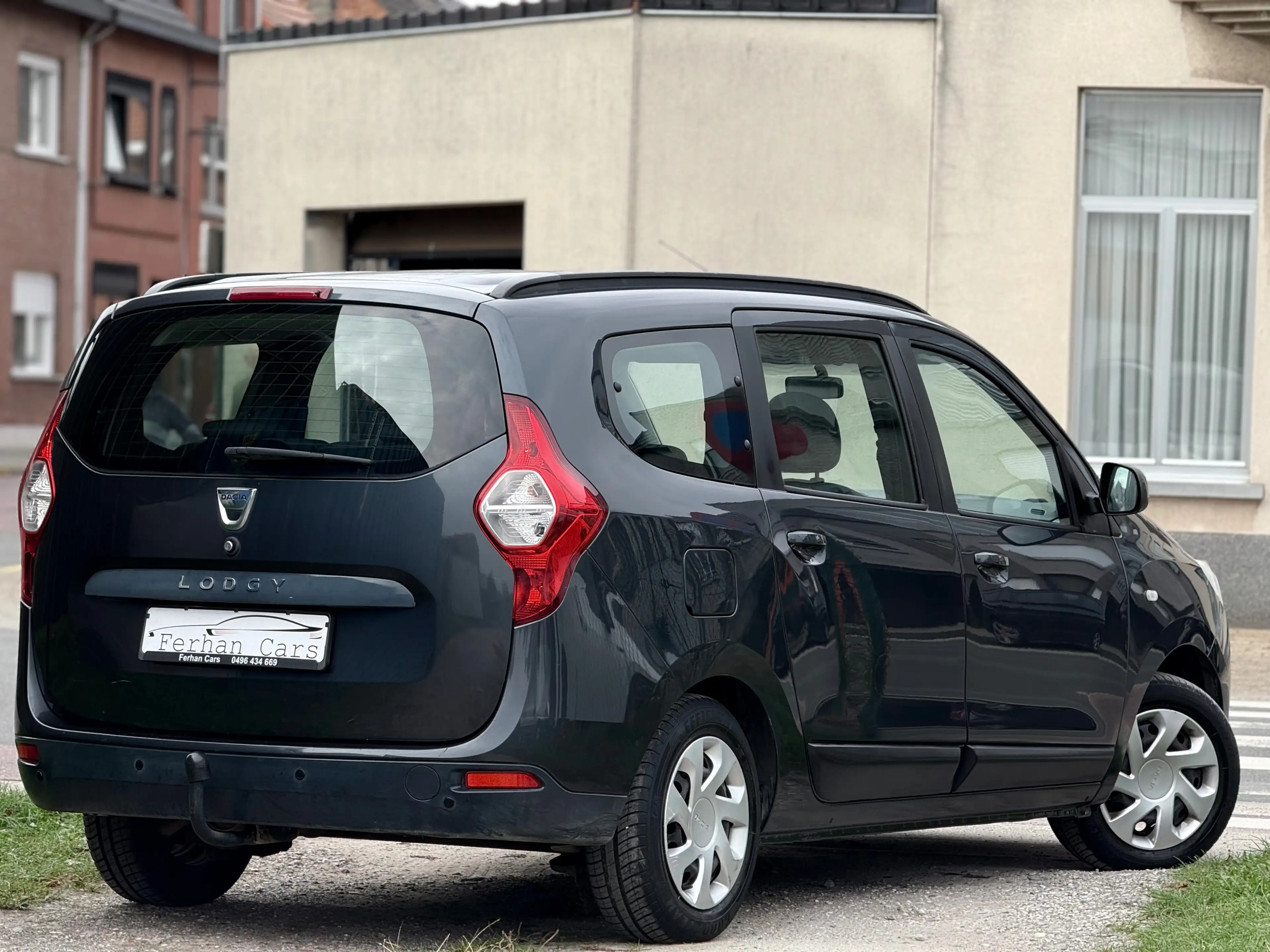 Dacia Lodgy Lodgy 1.6i • 7 zit • GPS • Airco • — photo 3