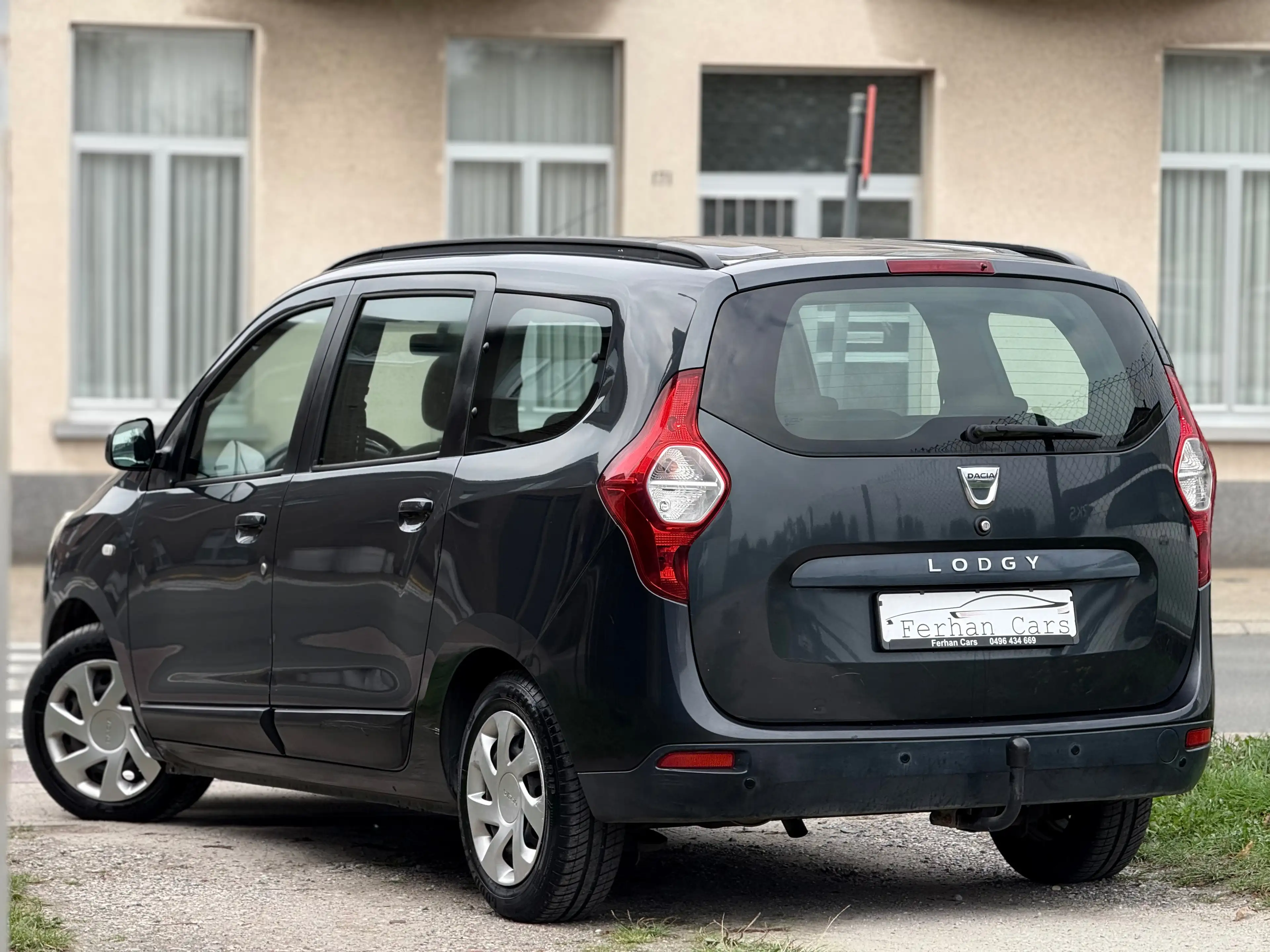Dacia Lodgy Lodgy 1.6i • 7 zit • GPS • Airco • — photo 4