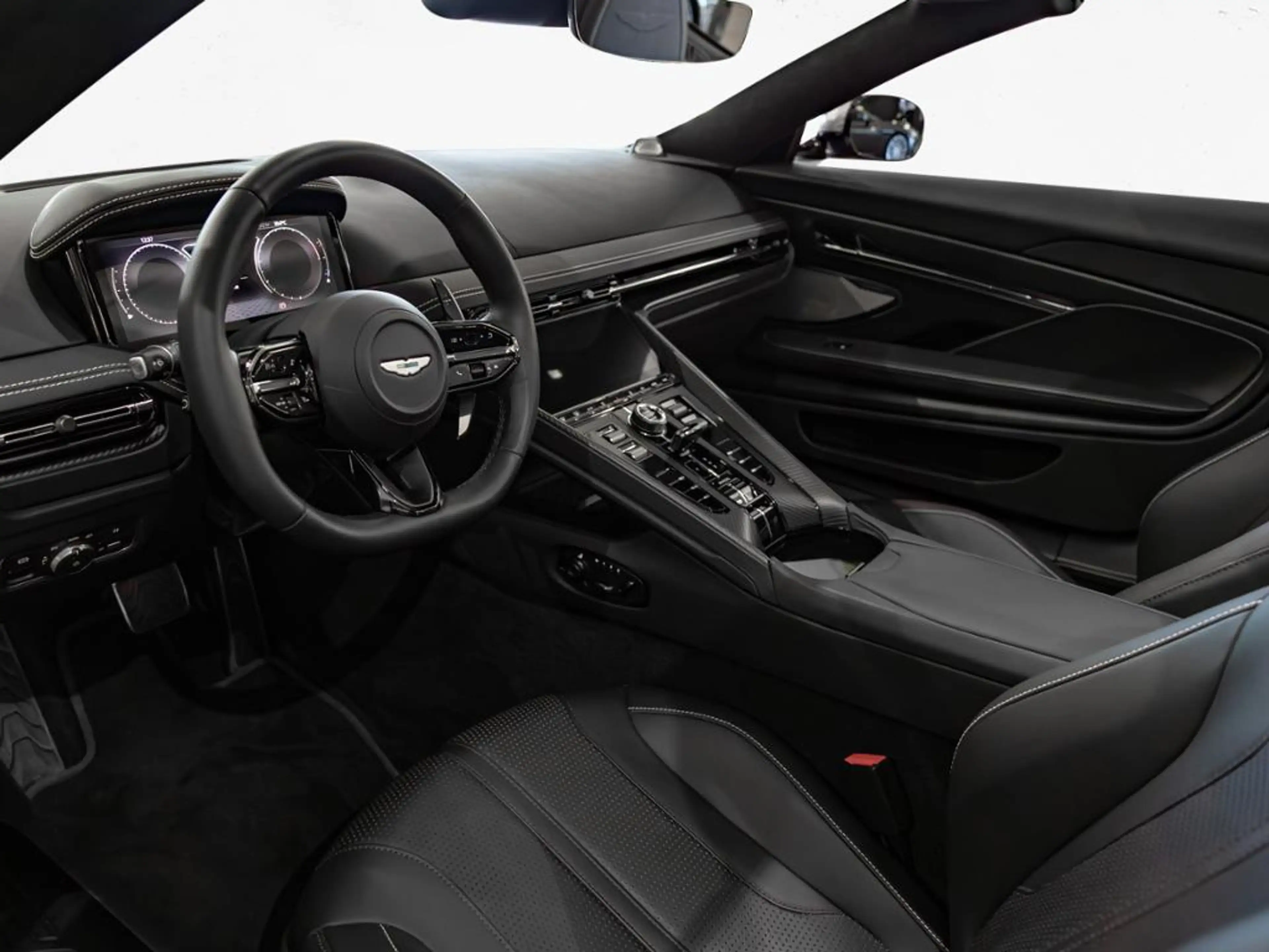 Aston Martin DB12 Volante Aston Martin Hamburg — photo 4