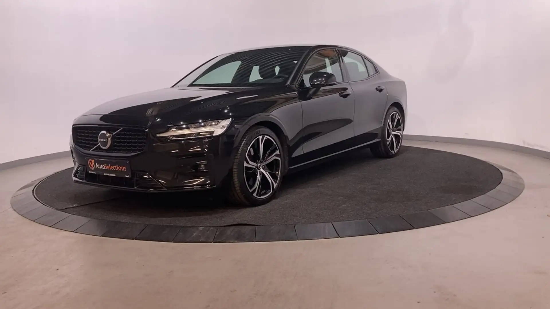 Volvo S60 Darl Plus/Blis/Leder/Harman K/ Schwarz - 1