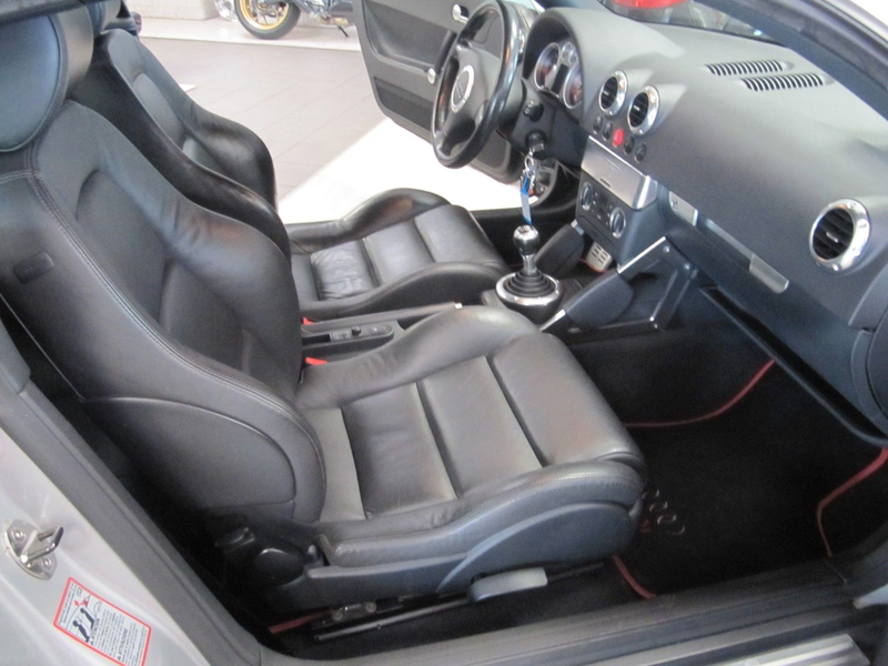 Audi TT Coupe 1.8 T 20 V . 86000 Km. BOSE. S-Line. — photo 11